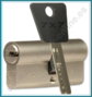 Cilindro MUL-T-LOCK 7X7 Europerfil 76mm Latón